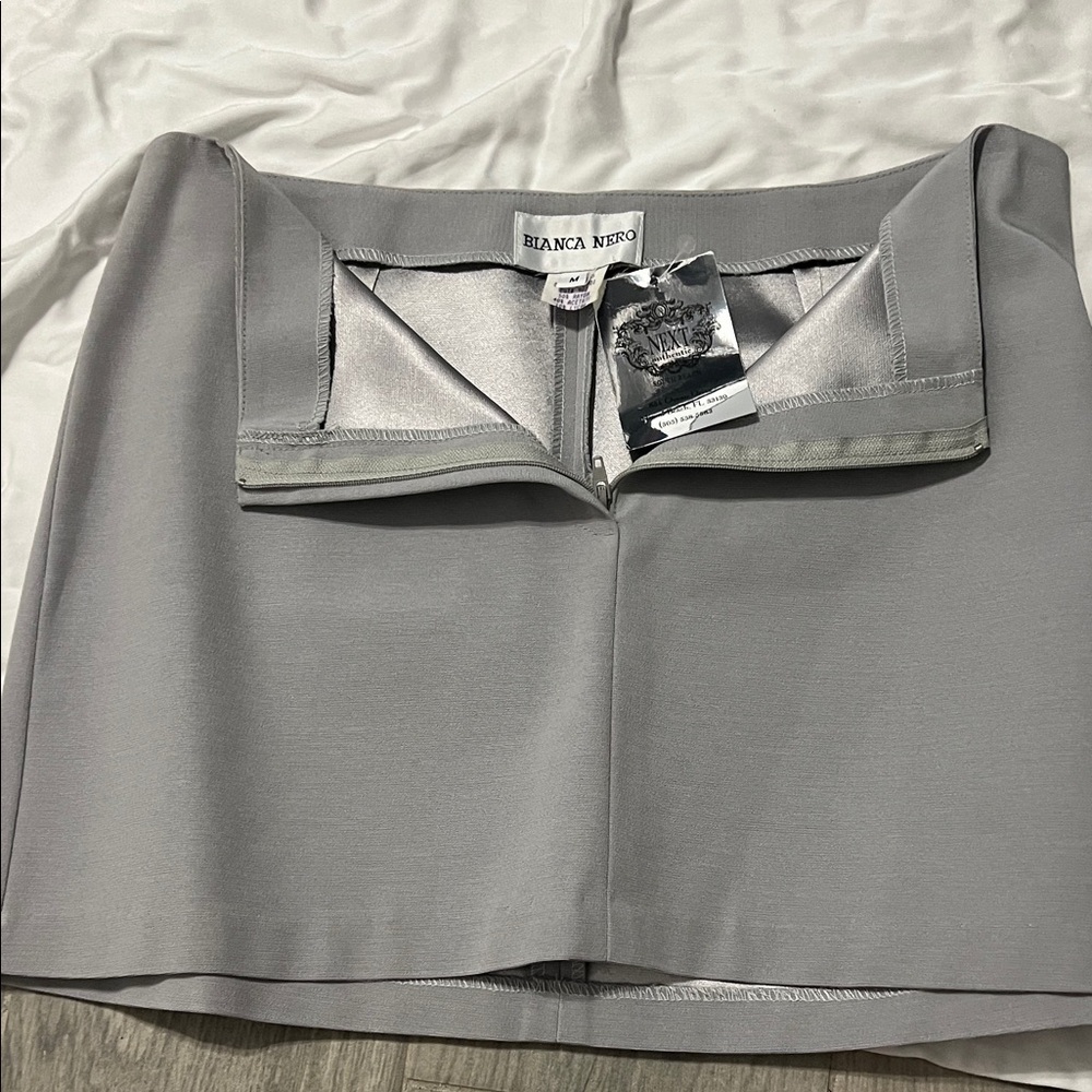Elegant Gray Two-Piece Set - Picture 4 of 10